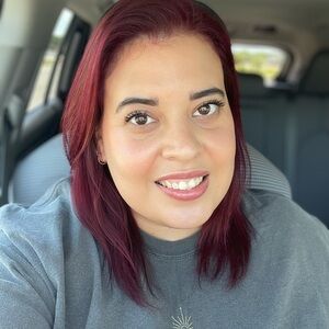 Meet Your Posher: Danielle ❤️